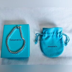 TIFFANY & CO. LARGE 8 INCH VENETIAN LINK STERLING SILVER BRACELET